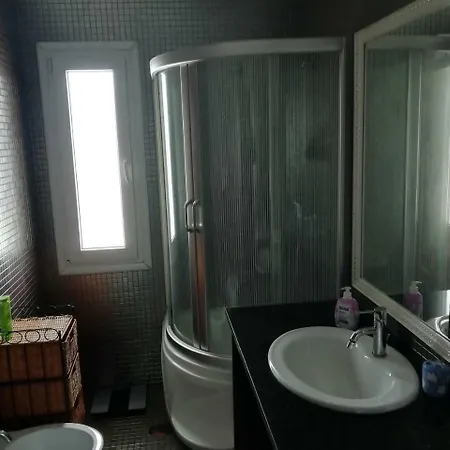 Luxury Penthouse In City Center Wlora